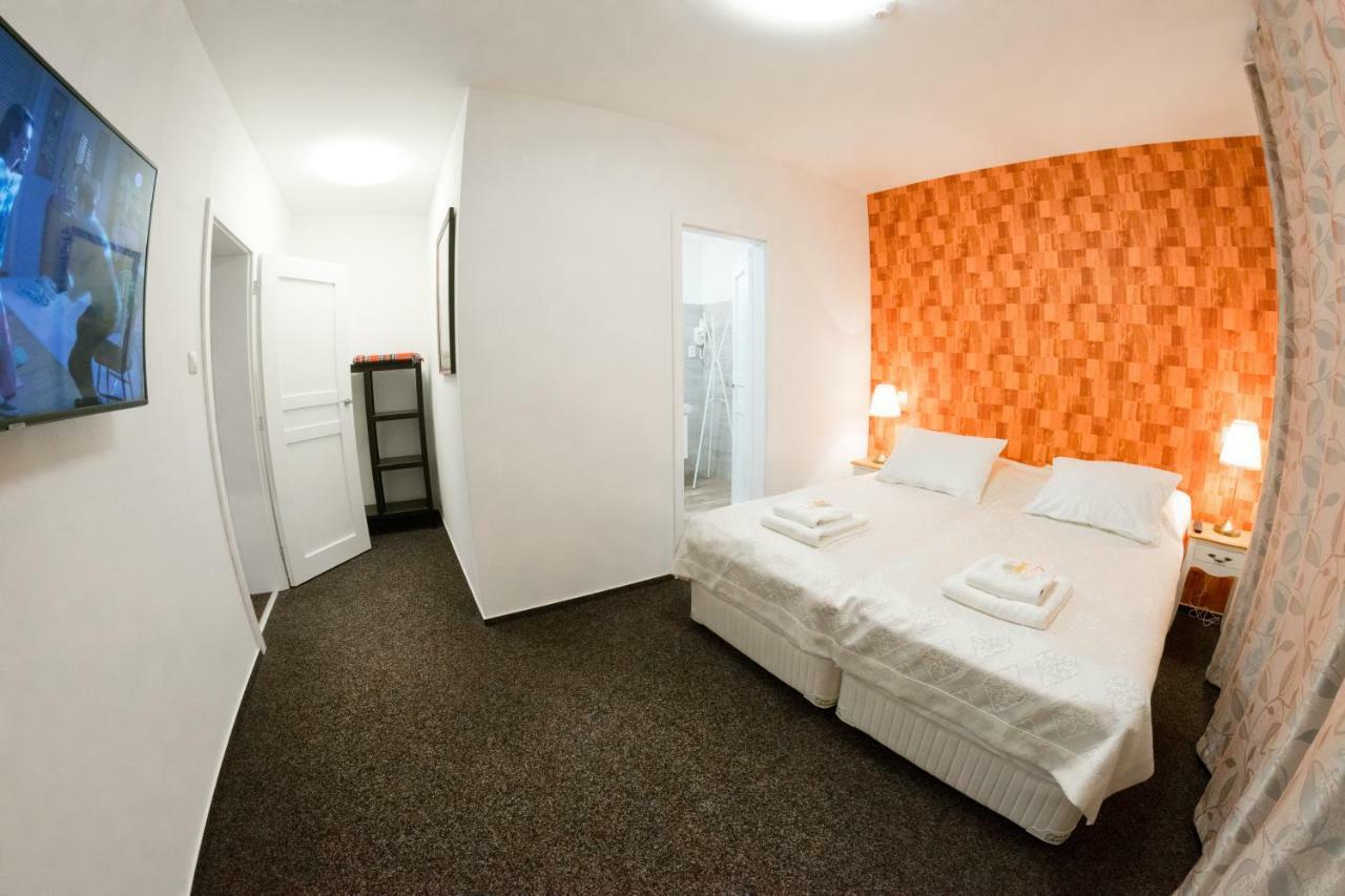 Villa Centrum Apartmány Martin Exterior foto